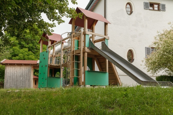 kindergarten-moosen-36FF51038C-C52D-B5DF-1000-EDAD99721EE0.jpg