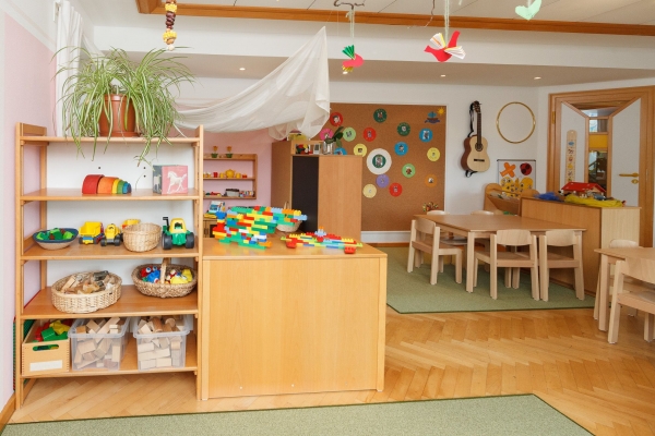 kindergarten-moosen-5599C8A382-ED91-38A6-8916-7C6B628C581D.jpg